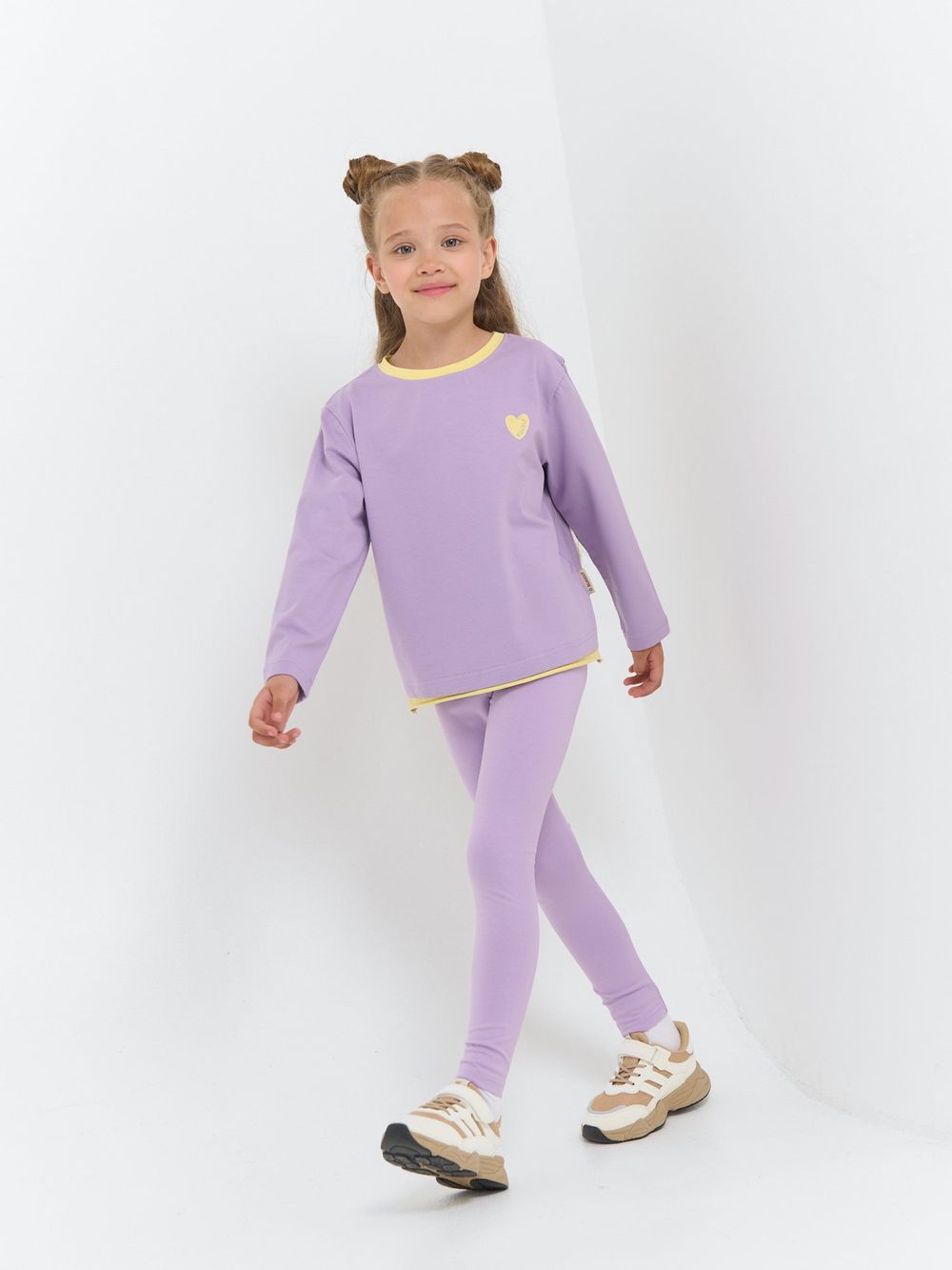 Лонгслив "Сирень" с контрастной отделкой