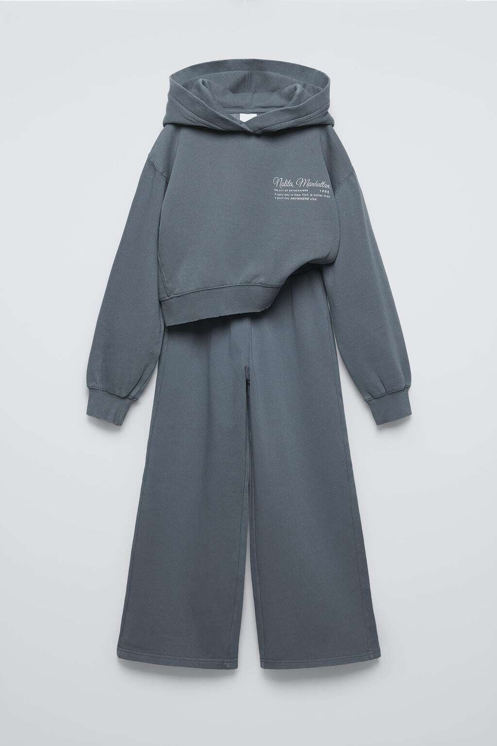 Комплект из худи и брюк wide leg из мягкой ткани