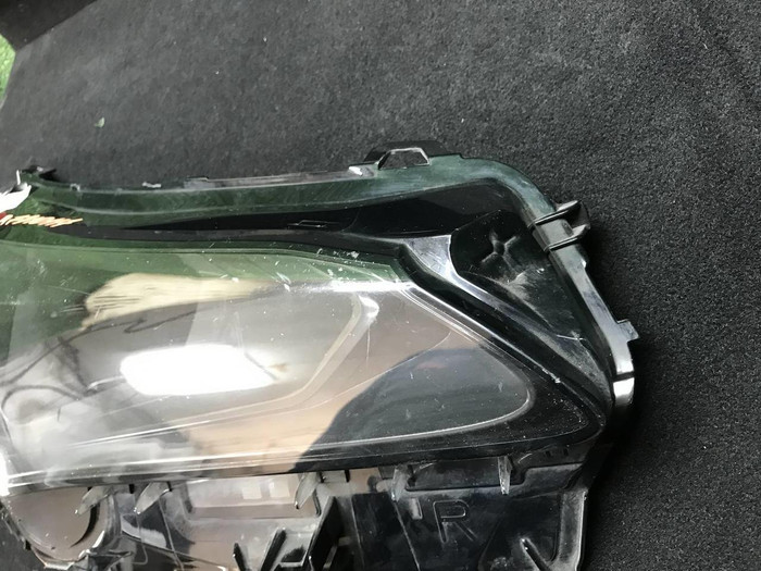 Стекло фары правое Lexus NX 1 (2017-2021)