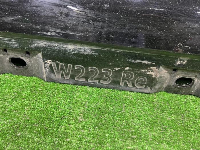 Накладка порога правая Mercedes S W223 (2020-н.в.)