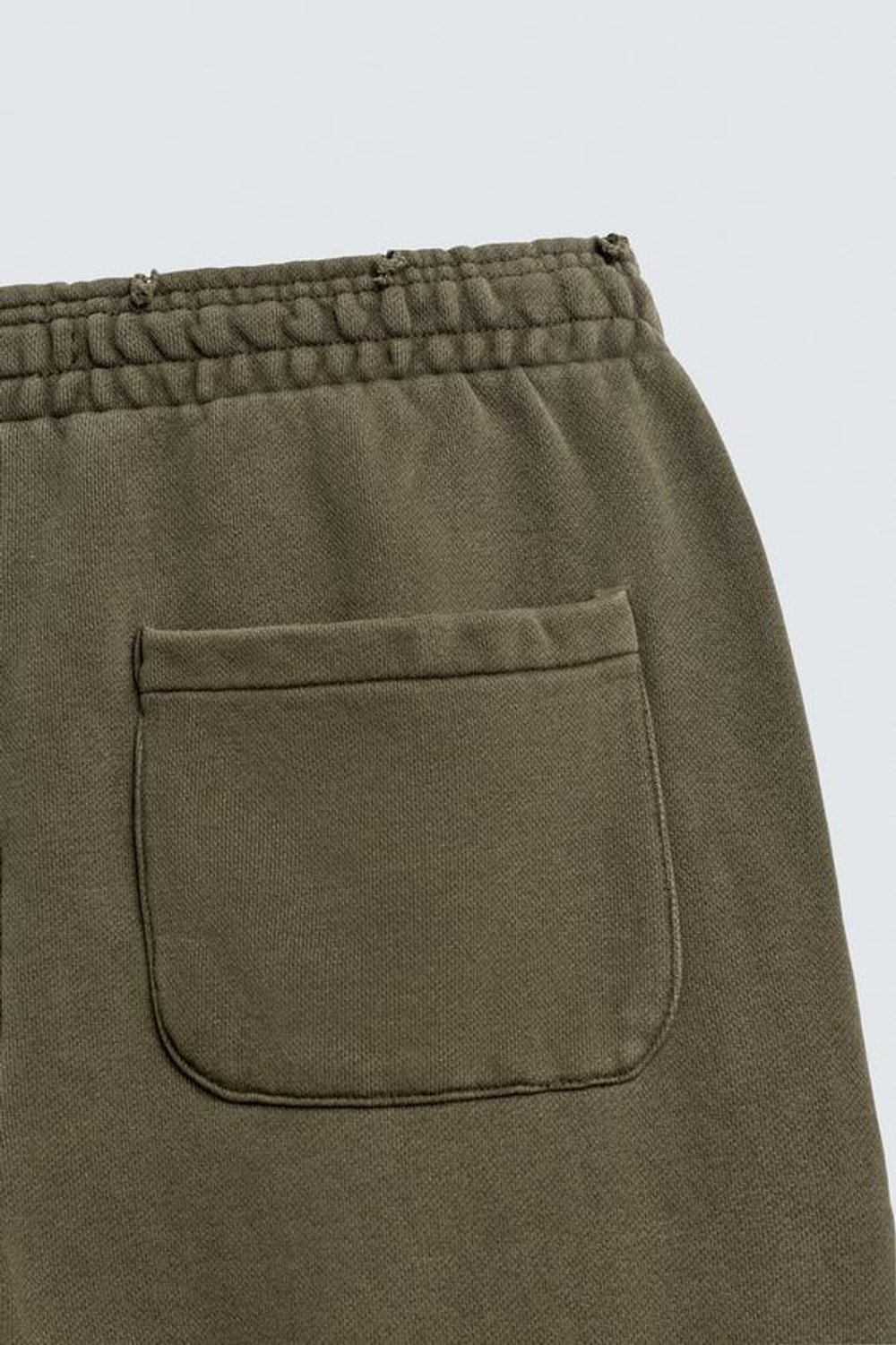 ZARA БРЮКИ RELAXED FIT С ЭФФЕКТОМ ПОТЕРТОСТИ, ХАКИ