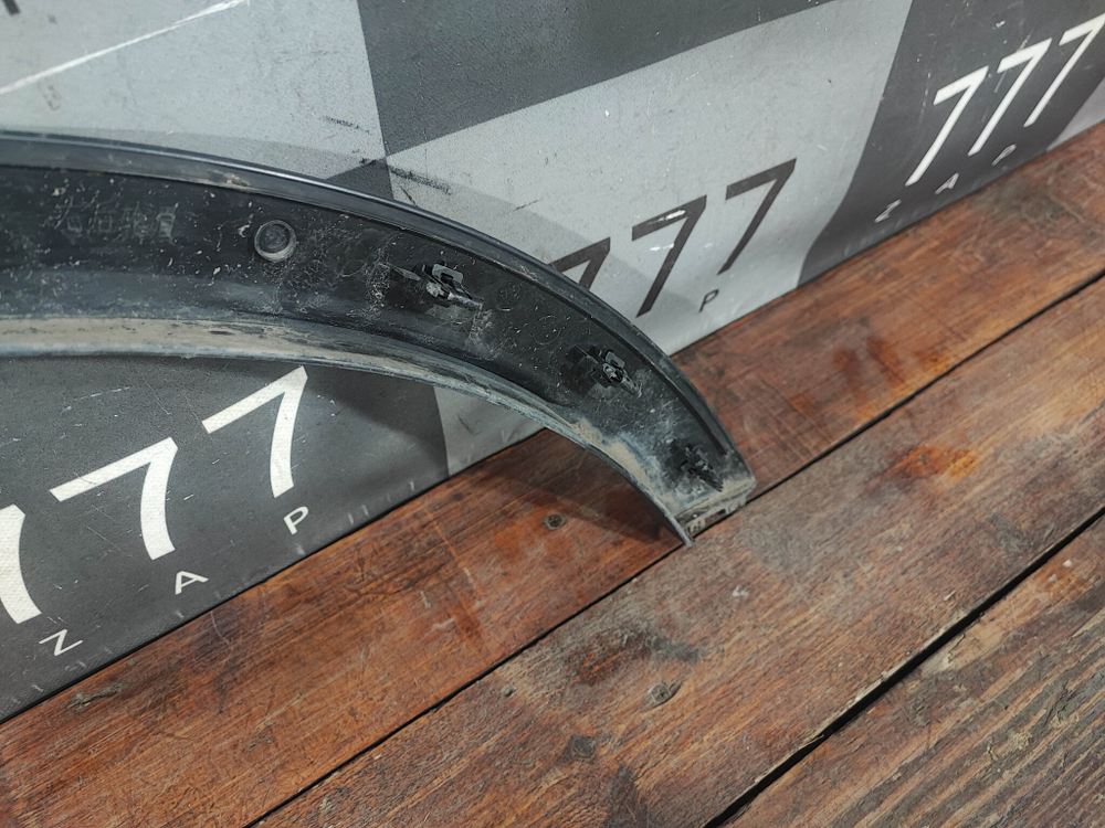 Накладка крыла заднего правого Geely Coolray 19-нв Б/У Оригинал 6073056300