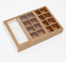 Коробка для 16 конфет с окном КРАФТ 18х18х4см