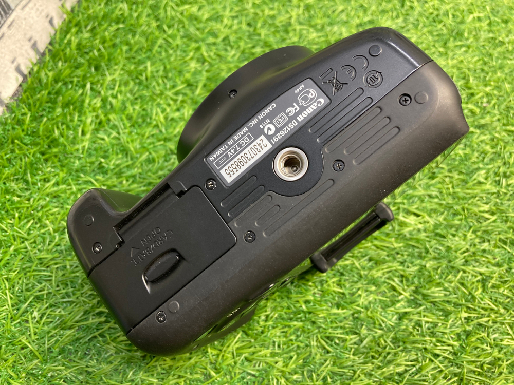 Canon 1100D + 18-55 21.300 кадров Покупка/Продажа