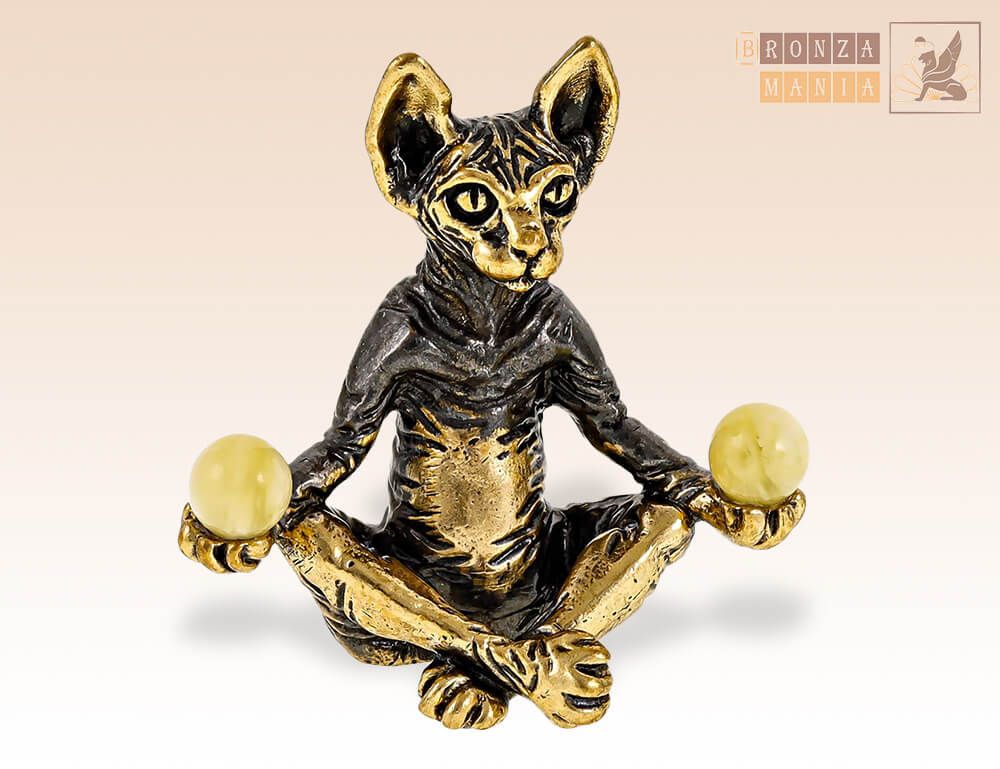фигурка Кот Йог