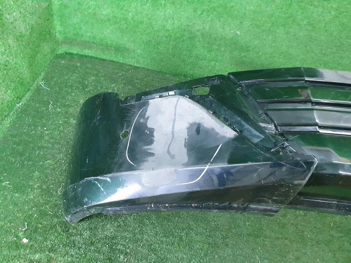 Юбка переднего бампера Toyota Land Cruiser (2015-2021) Executive Lounge