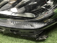Фара левая Toyota C-HR (2019-2023) LED