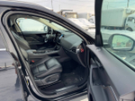 Jaguar F-PACE 2.0 Pure AWD