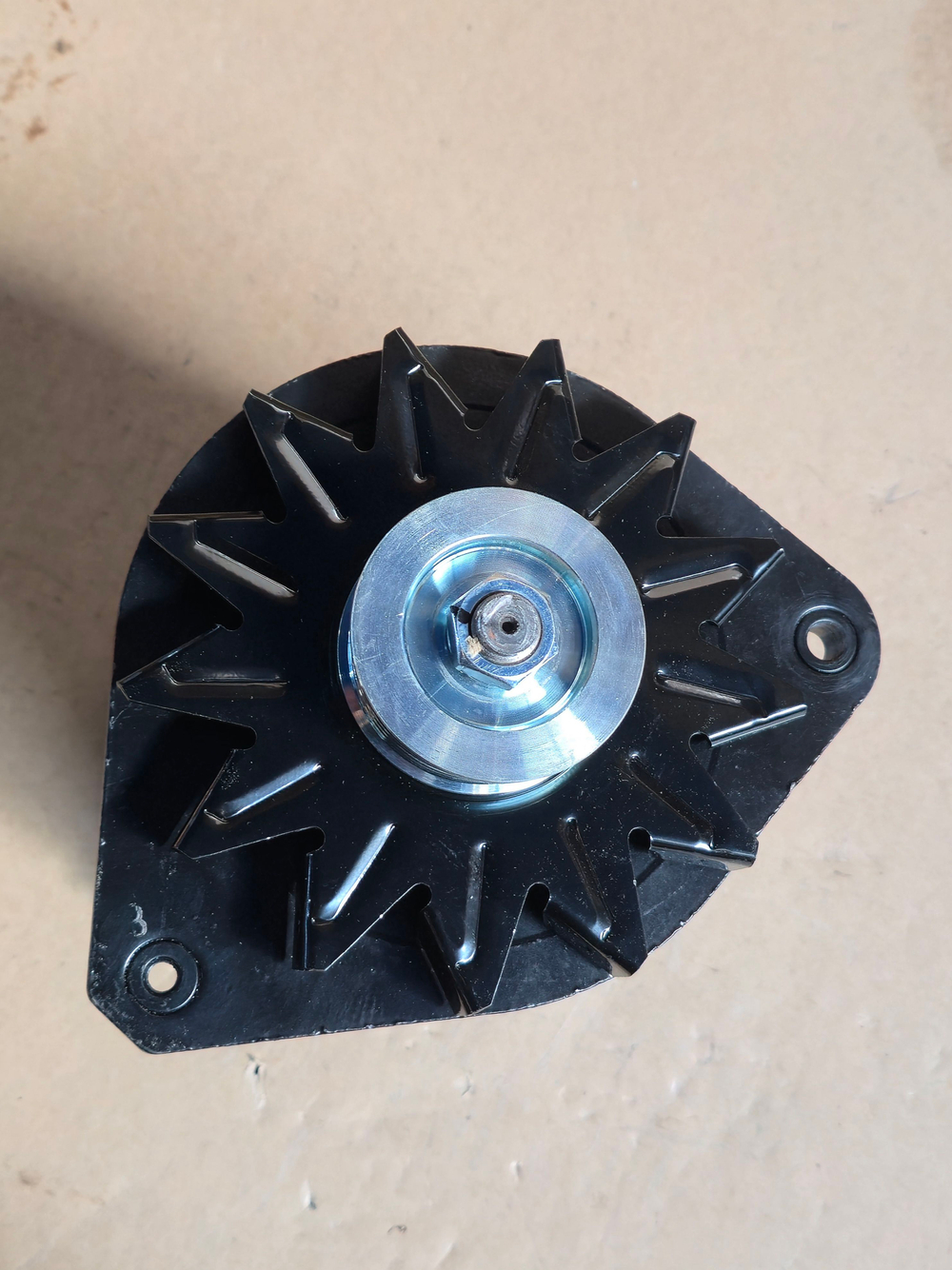 Генератор КАМАЗ дв.740.40, 740.50 ЕВРО-2, 3 поликлиновой шкив 28В 80А