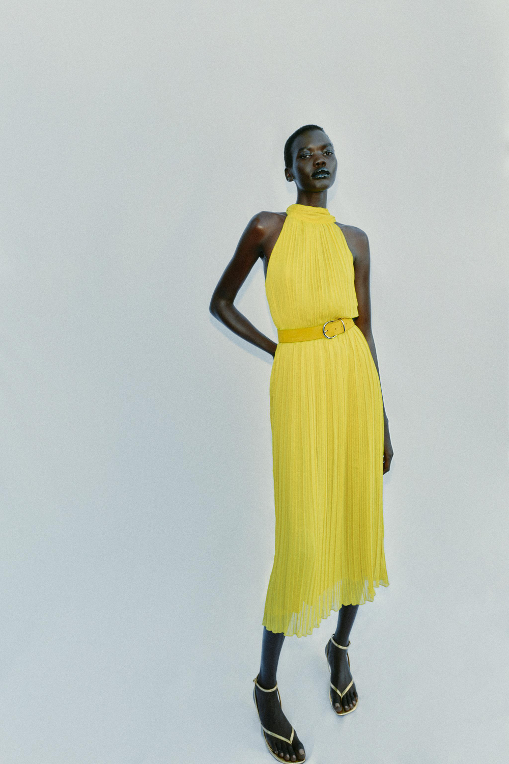 ZARA ПЛАТЬЕ МИДИ ПЛИССЕ, ЛАЙМОВЫЙ