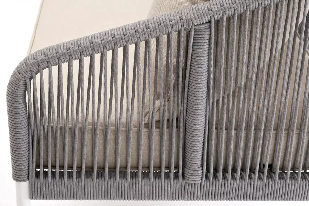 "Канны" диван 3-местный плетеный из роупа, каркас алюминий белый муар, роуп светло-серый круглый, ткань бежевая 15052