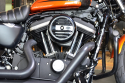 Harley-Davidson Sportster 883