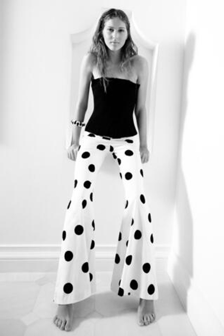 ZARA БРЮКИ FLARED В ГОРОШЕК С ВЫСОКОЙ ПОСАДКОЙ, БЕЛЫЙ/МОРСКОЙ СИНИЙ