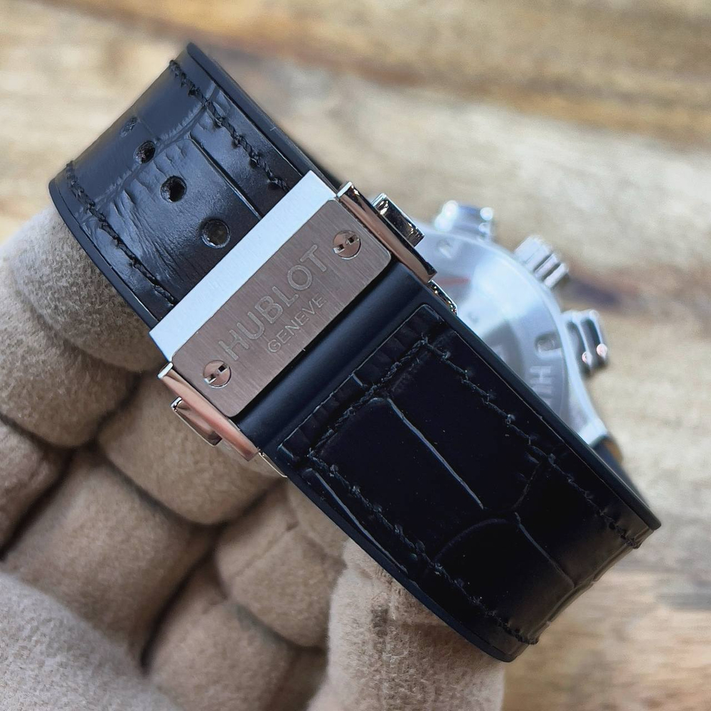 Часы Hublot