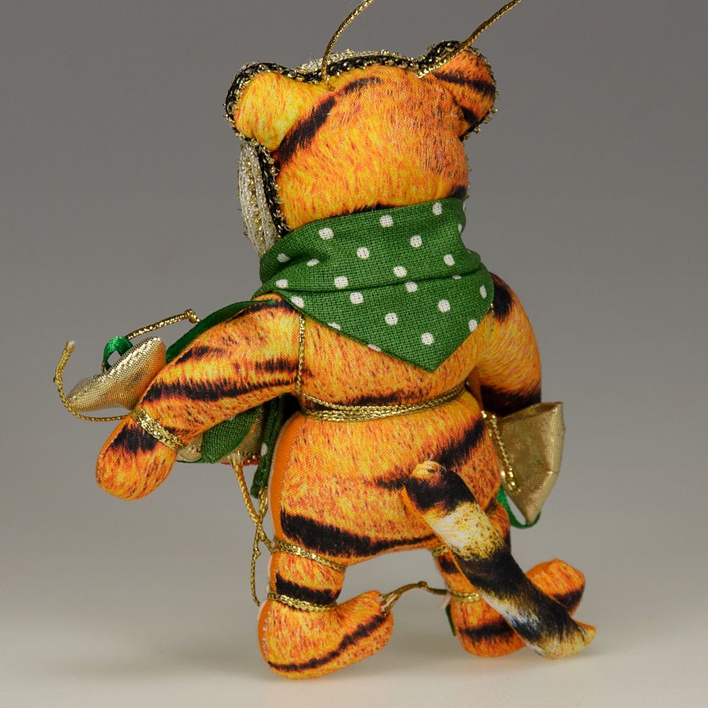 Ёлочная игрушка Тигр с аксессуаром