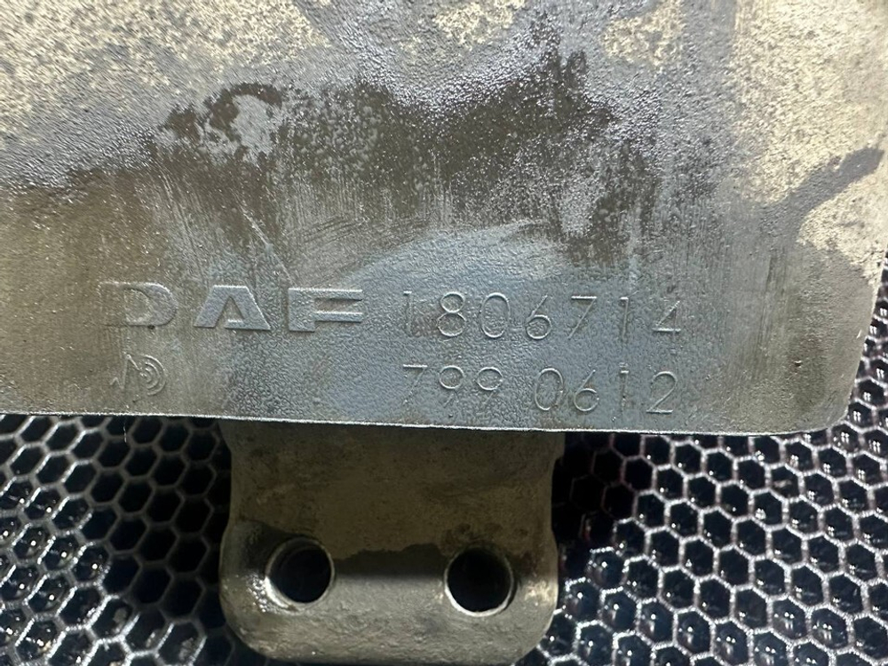 Подушка двигателя задняя