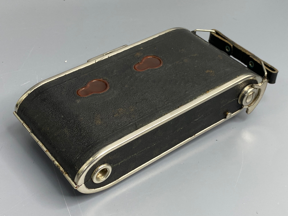 Voigtlander Bessa + Anastigmat Voigtar 6.3/10.5cm