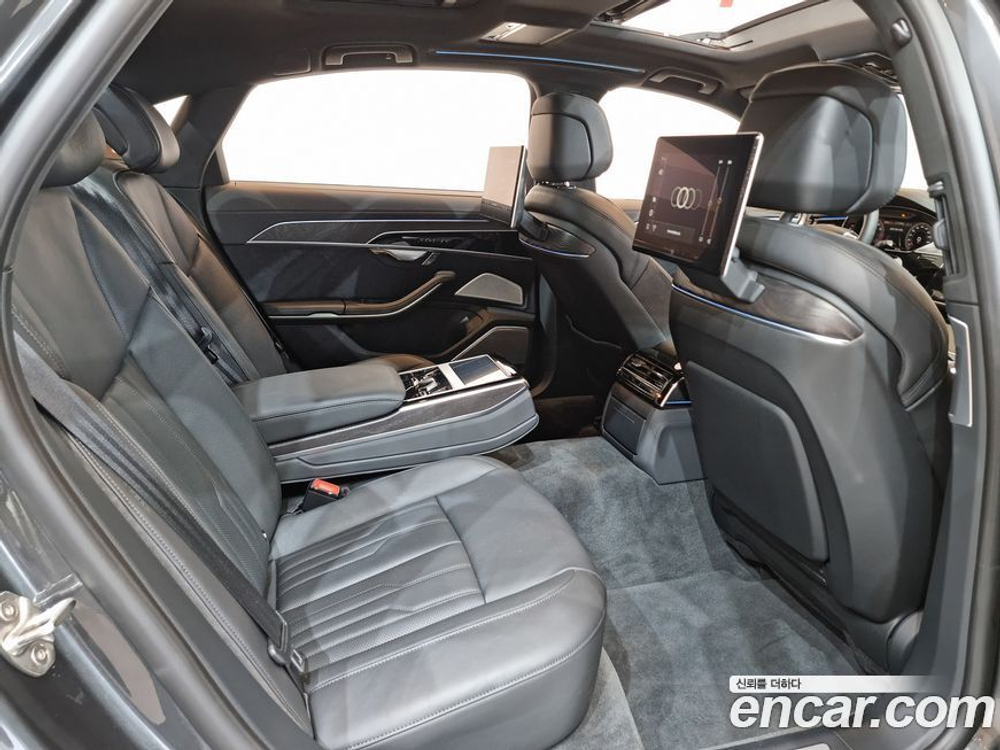 Audi A8 (D5) 55 TFSI Quattro Premium LWB (12.2022)