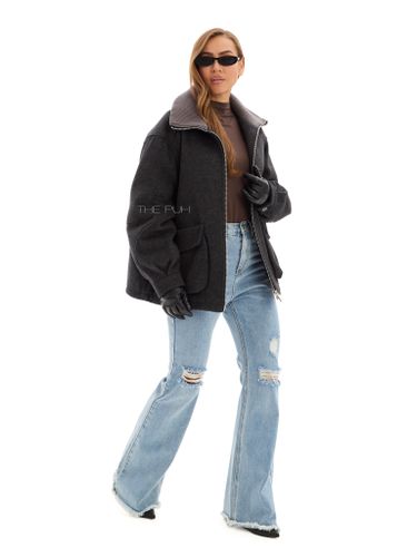 Графитовая куртка с накладными карманами