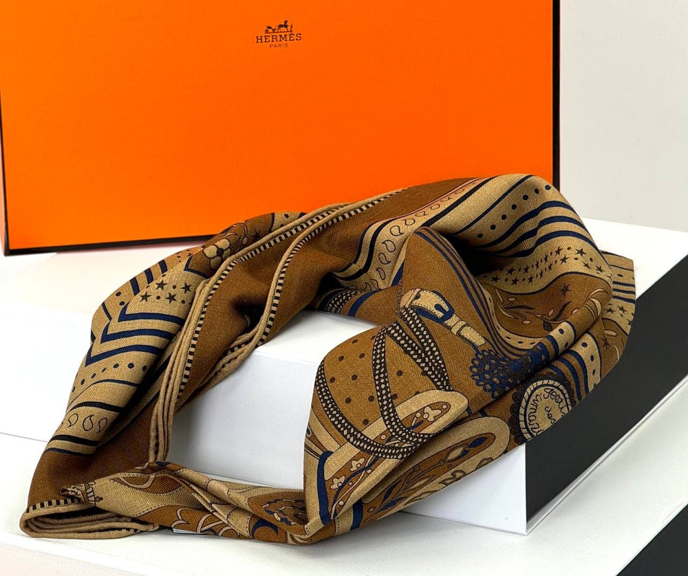 Платок Hermes