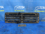 Решетка радиатора TOYOTA PROGRES 2001-2007