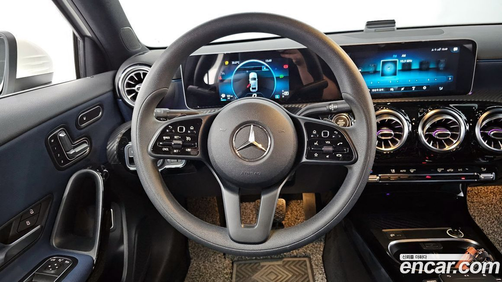 Mercedes-Benz A-Class W177 A220 Sedan (04.2020)