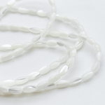 Перламутр, размер около 5*3 мм, цена за отрезок 19 см (1/2 нити)