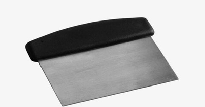 Скребок для теста 150мм KT-V J