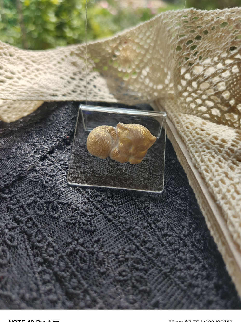 Брошь Спящий котенок черный авторская из полимерной глины ручной работы