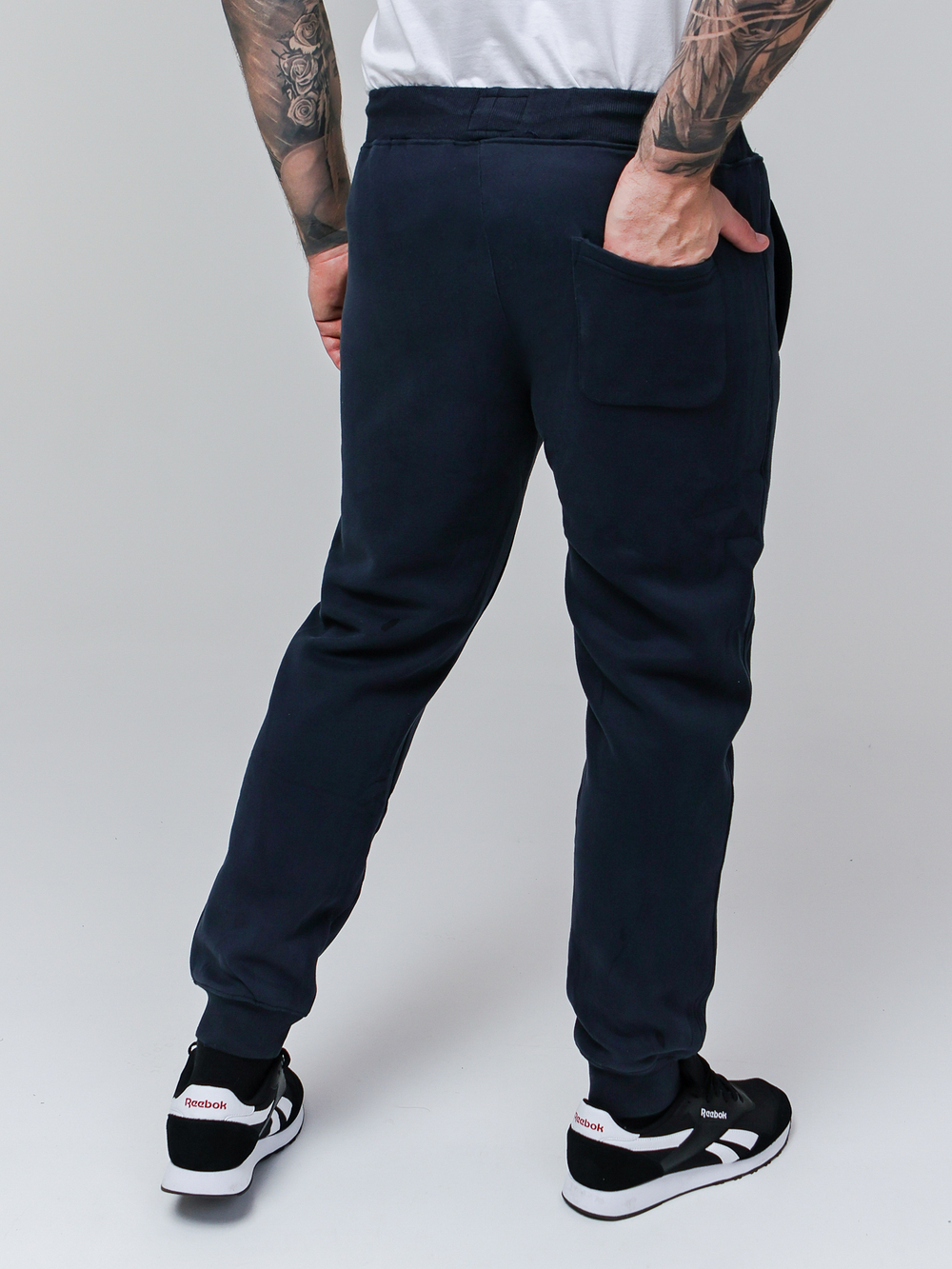 Трикотажные флисовые брюки с манжетами Abercrombie & Fitch FABT4