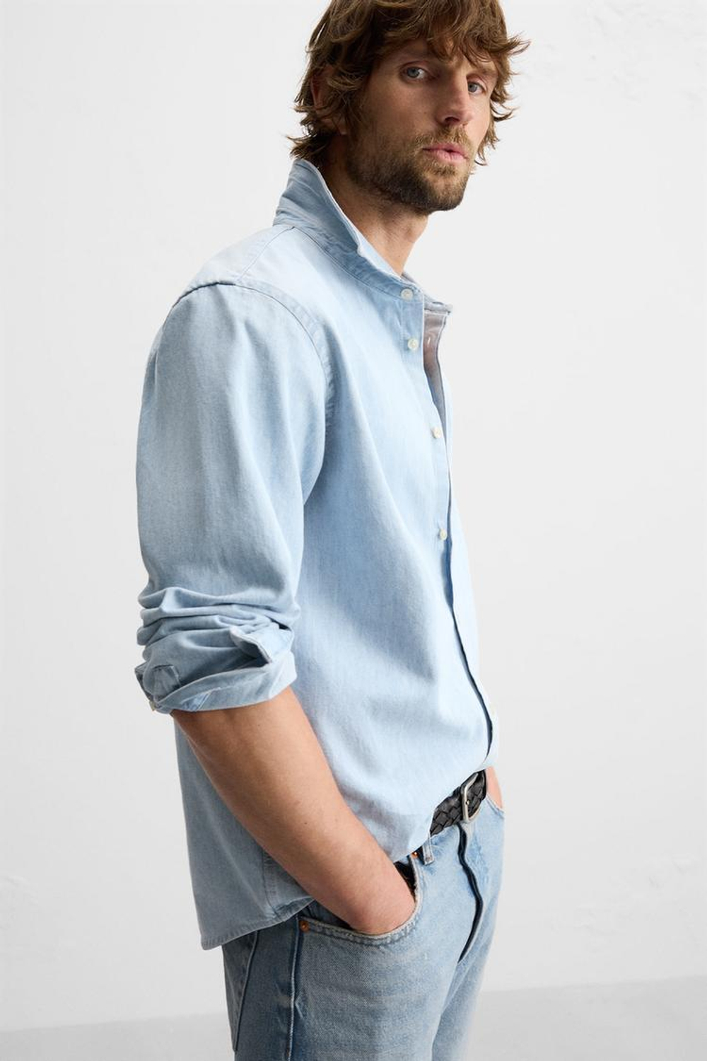 ZARА ДЖИНСОВАЯ РУБАШКА С ЭФФЕКТОМ ПОТЕРТОСТИ, ГОЛУБОЙ