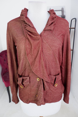 Блузка Zazazu интересного кроя, визуально на 48 размер