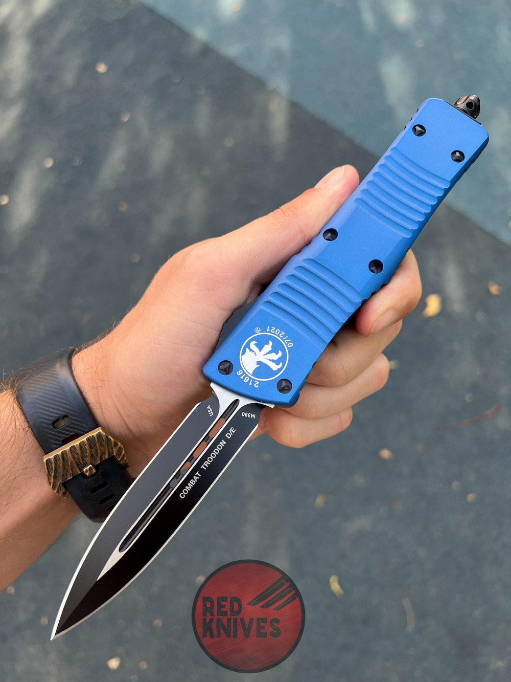 Нож Microtech Troodon D/E Blue Black А+++ 142-1BL