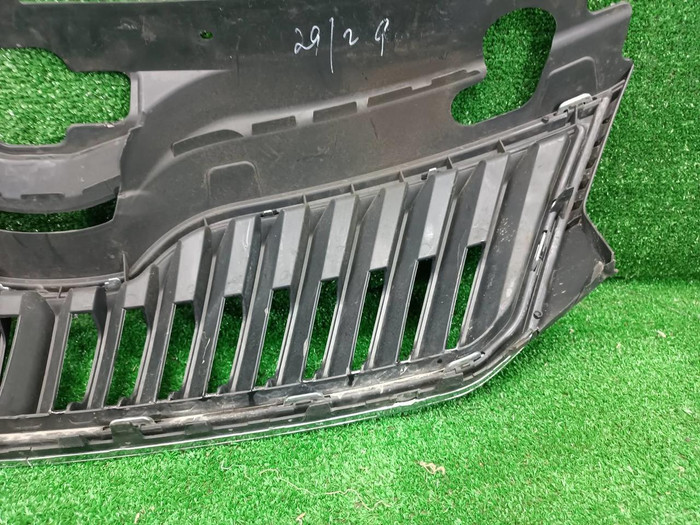 Решетка радиатора Skoda Rapid 1 (2012-2020)