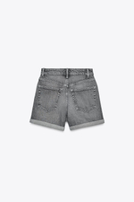 Джинсовые шорты trf high-rise mom fit