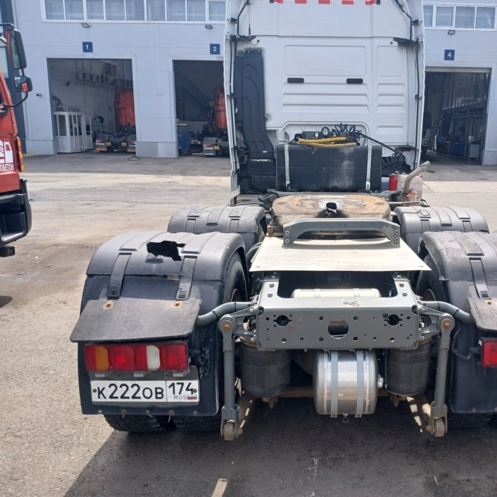 SITRAK C7H 6x4 Седельный тягач ZZ4256V364HE (Дизельный, 12,4 л, 480 л.с., АТ)