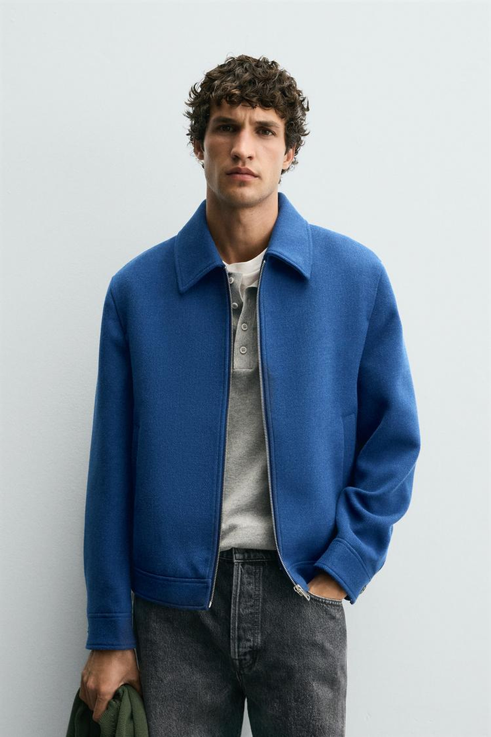 ZARA КУРТКА С ЗАСТЕЖКОЙ-МОЛНИЕЙ, ЯРКО-СИНИЙ