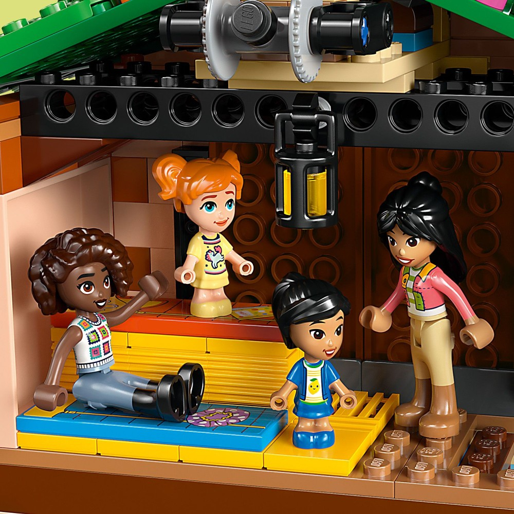 LEGO Friends - Ранчо пони и конюшня 42654