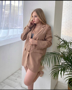 Жакет женский бежевый (44)