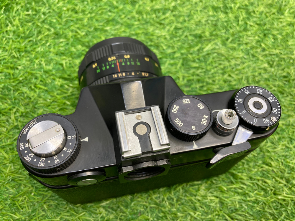 Zenitar-M 1.7/50mm + Zenit TTL