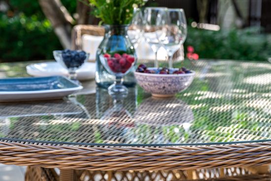 "Эспрессо" плетеный круглый стол, диаметр 150 см, цвет соломенный