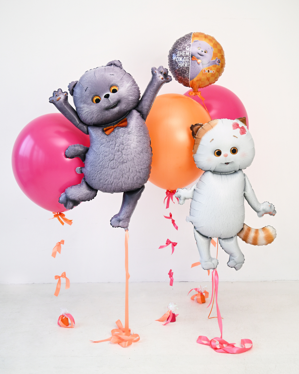 Композиция из гелиевых шаров Кот Басик