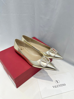 Valentino Vlogo Ballet Flat