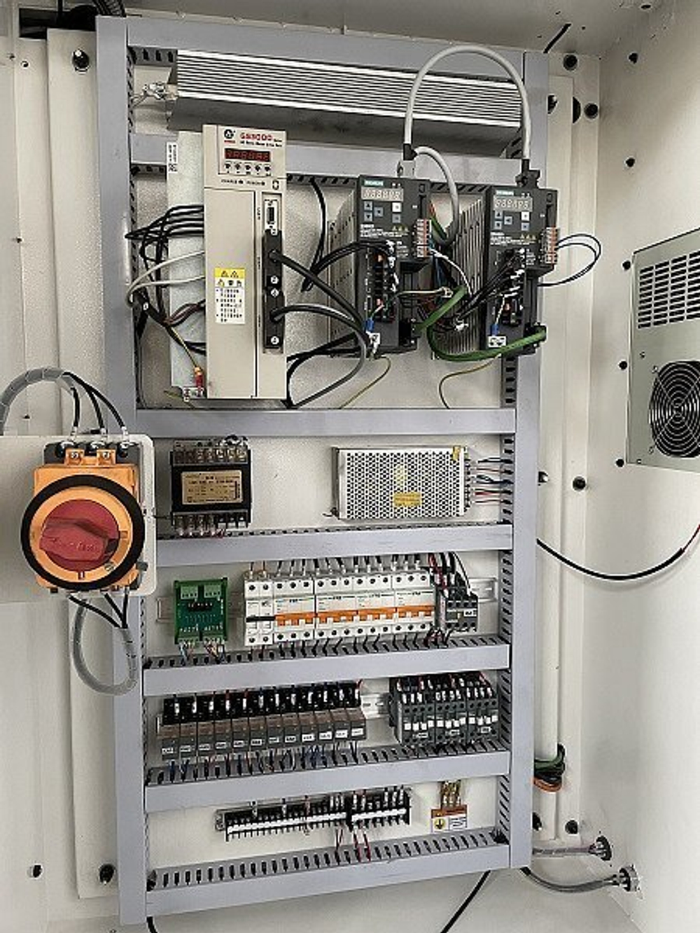 Токарный станок ЧПУ с наклонной станиной MetalTec ТС 45 x 500 ПРОМ+