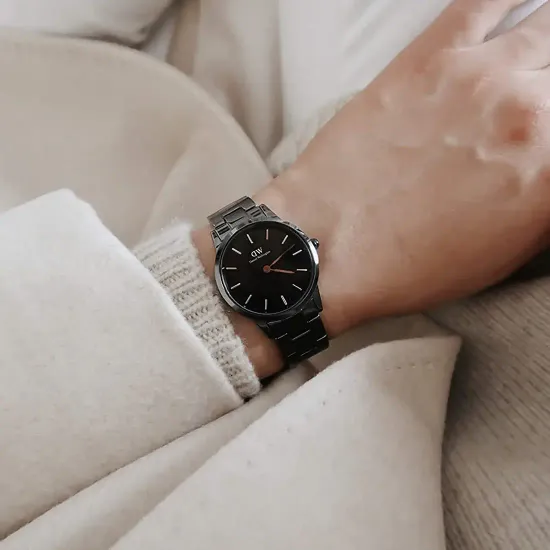 Женские часы Daniel Wellington Iconic Link Ceramic 32 мм DW00100414