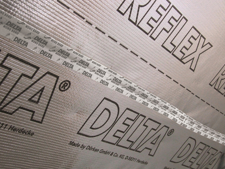 Пароизоляционная пленка DELTA-REFLEX с алюминиевым рефлексным слоем (75м2)