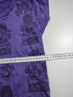 Футболка фиолетовая красивая 42 размер