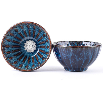 278201 Пиала с фигурк.ГЛАЗУРЬ ЦЗЮНЬЯО "Серебряный лотос" 120мл d=9,5h=5,синяя керамика+серебро