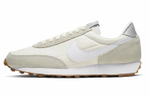 Кроссовки Nike Daybreak Qs (Женская размерная сетка)