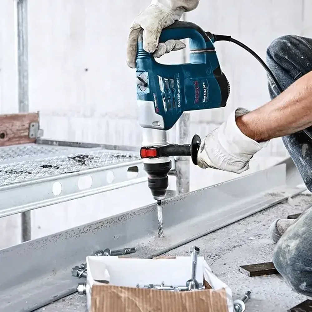 Bosch GBH 4-32 DFR-S перфоратор 0.611.332.101